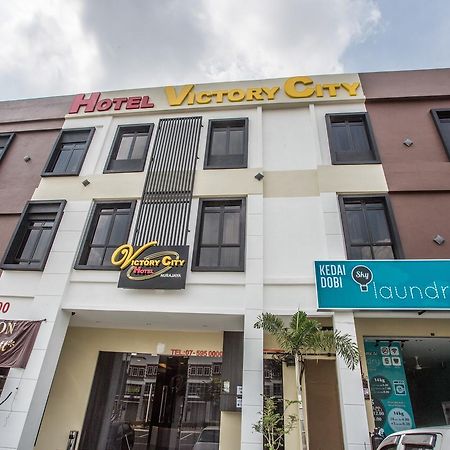 Hotel Zamburger Victory City Johor Bahru Eksteriør billede