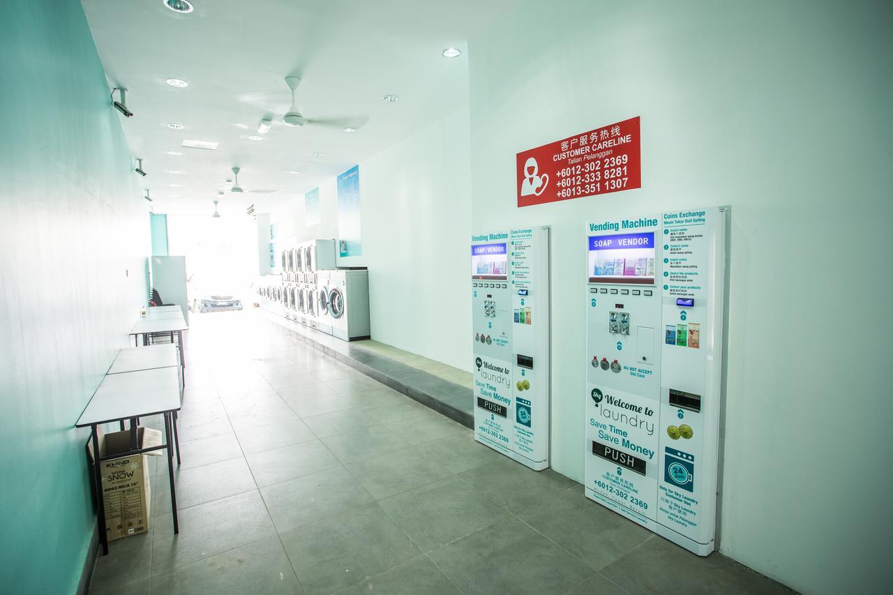 Hotel Zamburger Victory City Johor Bahru Eksteriør billede