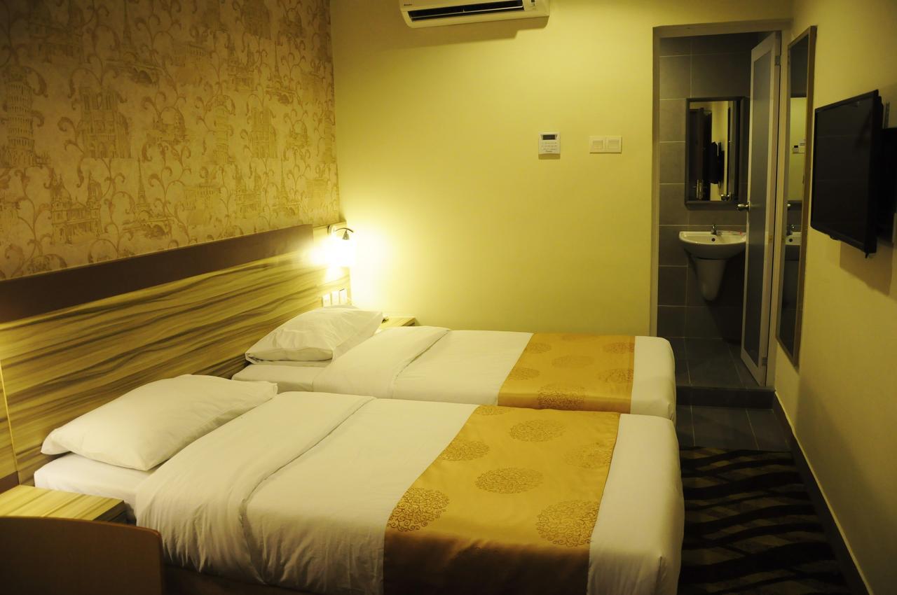 Hotel Zamburger Victory City Johor Bahru Værelse billede